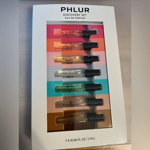 Phlur discovery set. Each sprayed only once.